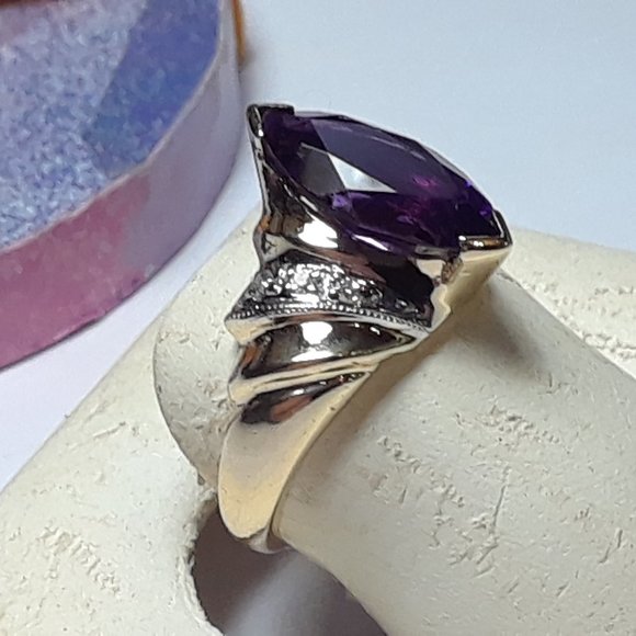 Estate 1.55cttw AA+ Marquise Amethyst & Diamond shrimp sides 14Kt YG Ring #17261 - Picture 2 of 5